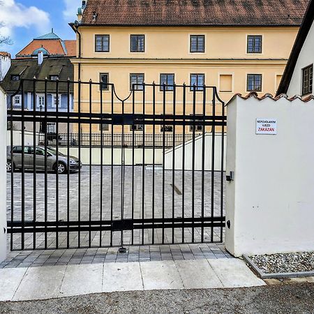 Český Krumlov Residence Wurmfeld - Rodinny Apartman S 3 Loznicemi מראה חיצוני תמונה