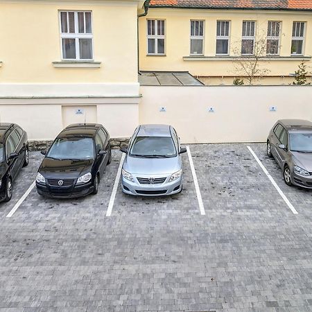 Český Krumlov Residence Wurmfeld - Rodinny Apartman S 3 Loznicemi מראה חיצוני תמונה