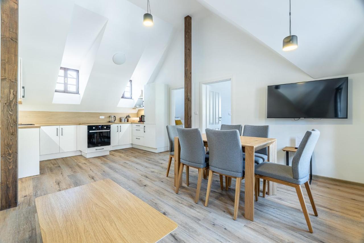 Český Krumlov Residence Wurmfeld - Rodinny Apartman S 3 Loznicemi מראה חיצוני תמונה